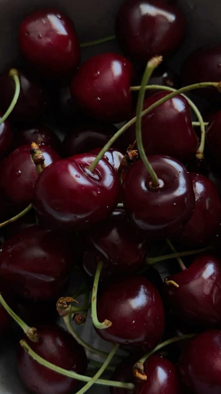 Berry Jubilee: Farm's Finest Selection
